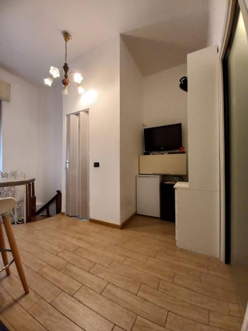 Edith Home Doccia Idromassaggio Milan Exterior photo